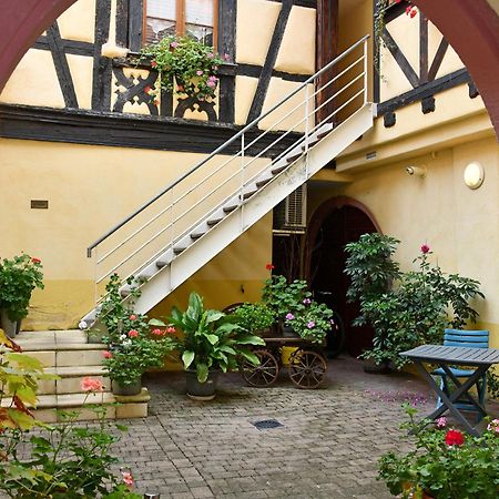 Au Nid D'Hirondelles Apartment Ribeauvillé Exterior photo